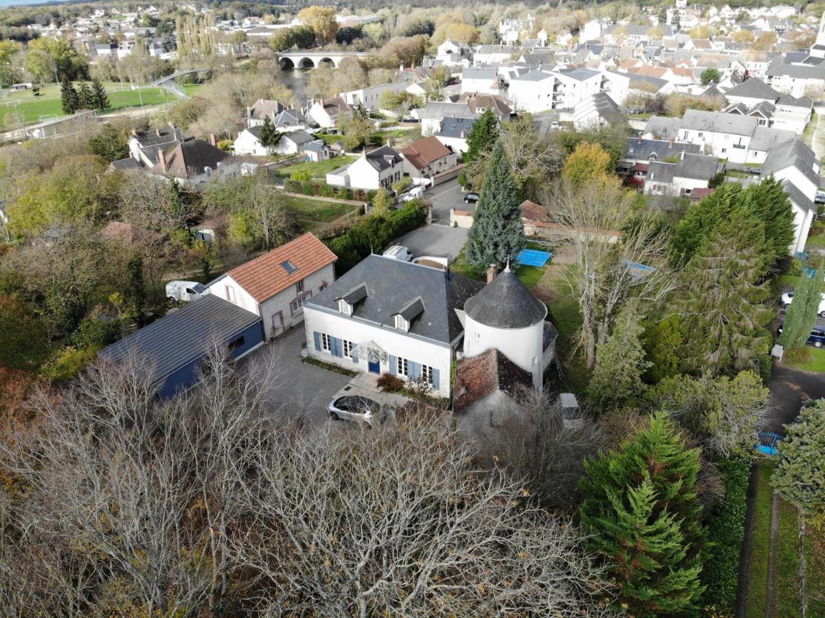 Domaine Du Moulin A Vent - Gite & Spa Saint-Florent-sur-Cher Exteriör bild
